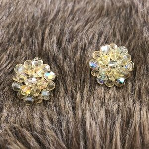 Vtg 60s gold aurora borealis bead cluster earrings